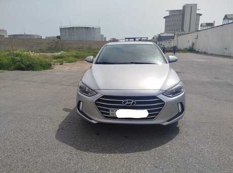 Hyundai Elantra 2018