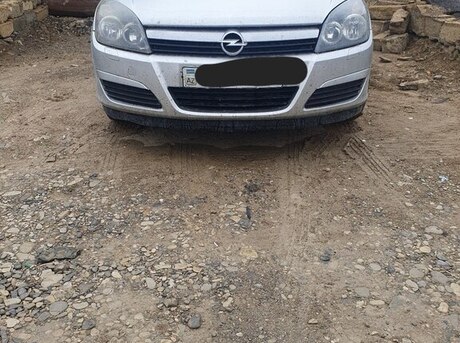 Opel Astra 2005