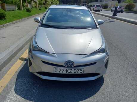 Toyota Prius 2016