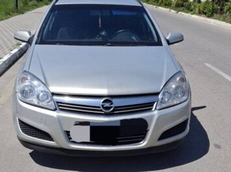Opel Astra 2007