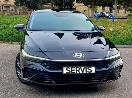 Hyundai Elantra 2024
