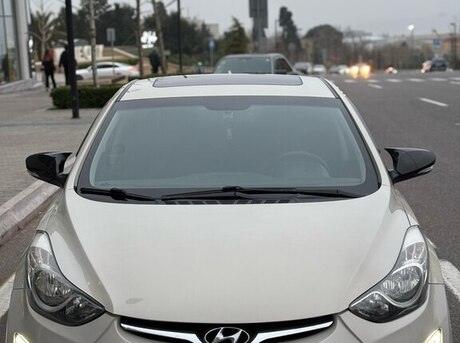 Hyundai Elantra 2011