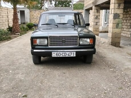 LADA (VAZ) 2107 2010