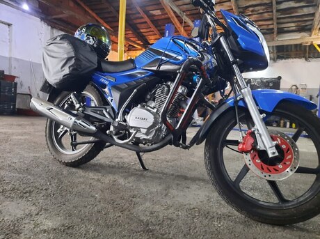 CFMOTO 150 NK