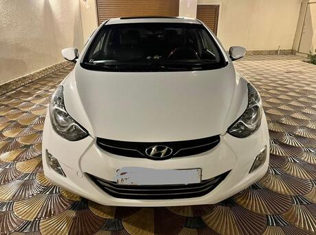 Hyundai Elantra 2013