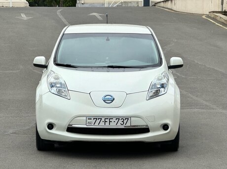 Nissan Leaf 2011