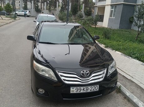 Toyota Camry 2011