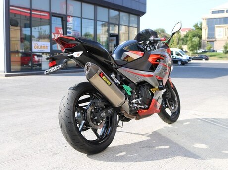 Kawasaki Ninja 400 2018