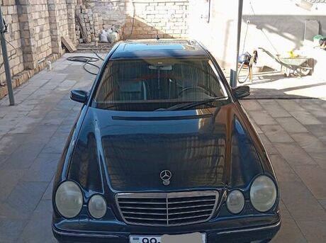 Mercedes E 240 2000