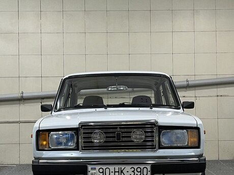 LADA (VAZ) 2107 2010