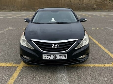 Hyundai Sonata 2012