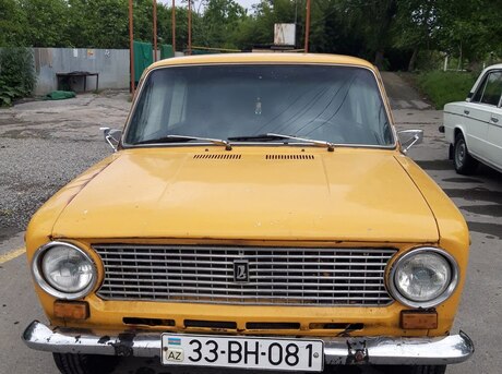 LADA (VAZ) 21013 1985