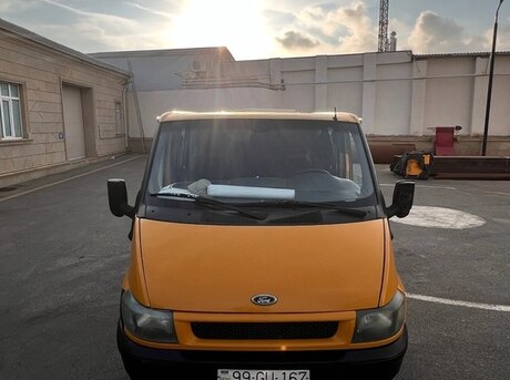 Ford Transit 2003
