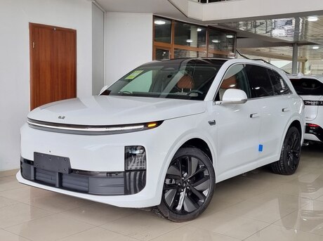 Li Auto L6