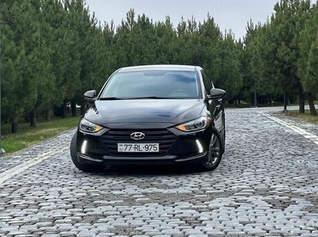 Hyundai Elantra 2018