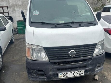 Nissan Urvan 2008