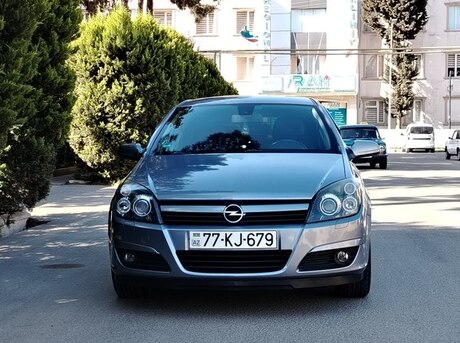 Opel Astra 2004