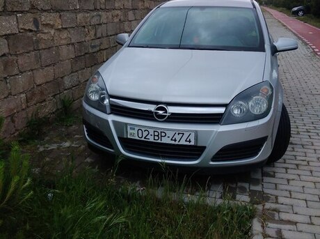 Opel Astra 2005