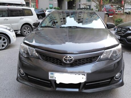 Toyota Camry 2014