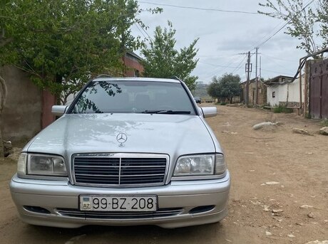 Mercedes C 200 d 2000