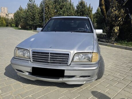 Mercedes C 220 d 2000