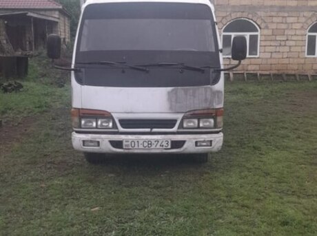 Isuzu NKR 55 L 2008
