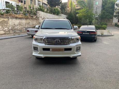 Toyota Land Cruiser 2012