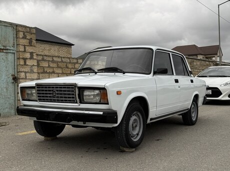 LADA (VAZ) 2107 2004