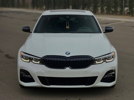 BMW 330 2021