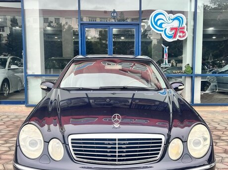 Mercedes E 240 2003