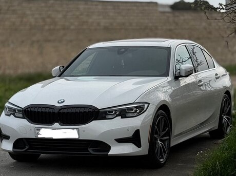 BMW 330 2019