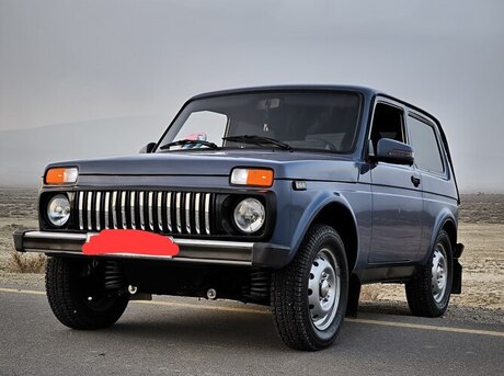 LADA (VAZ) Niva 2015