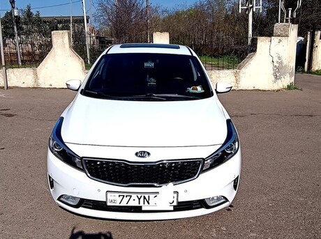 Kia K3 2016