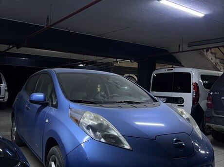 Nissan Leaf 2011
