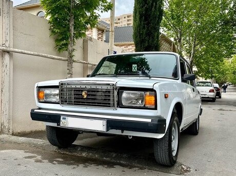 LADA (VAZ) 2107 2009