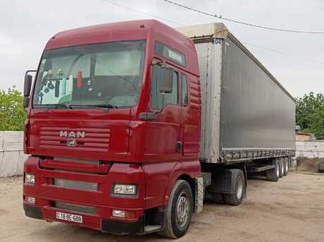MAN  2001