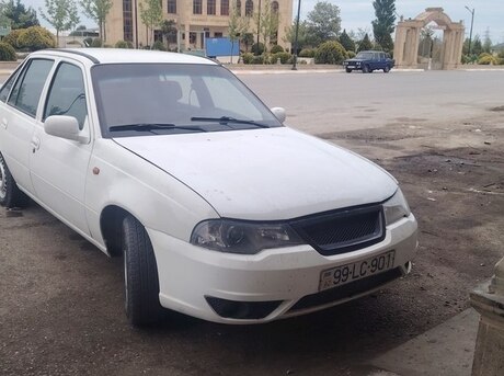 Daewoo Nexia 2010