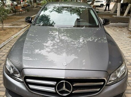 Mercedes E 220 d 2016