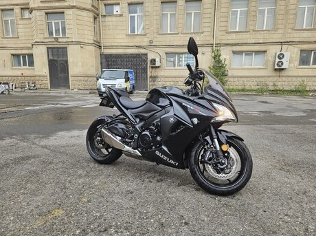 Suzuki GSX-S1000F 2019