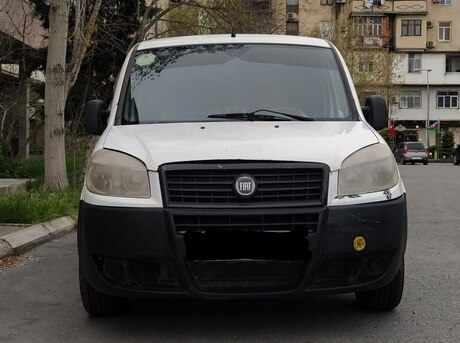 Fiat Doblo 2010