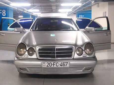 Mercedes E 240 1999