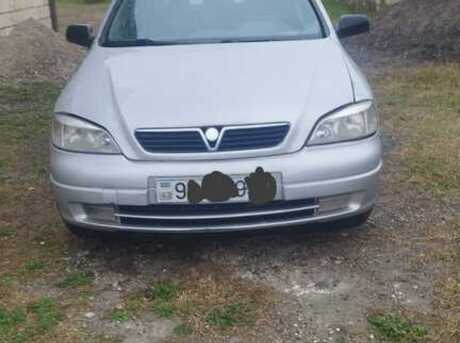 Opel Astra 2000