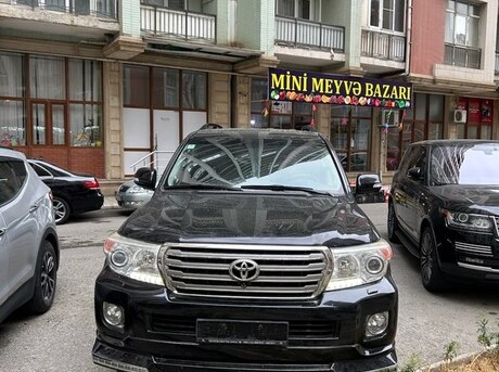Toyota Land Cruiser 2012