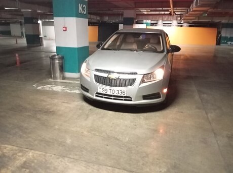 Chevrolet Cruze 2012