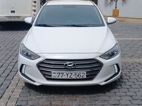 Hyundai Elantra 2016