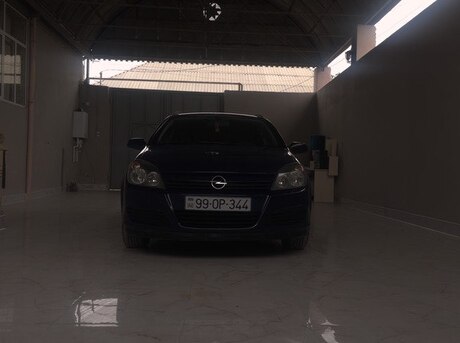 Opel Astra 2005