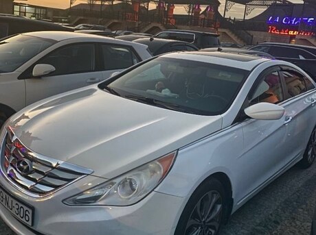 Hyundai Sonata 2012
