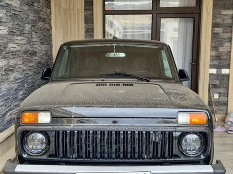 LADA (VAZ) Niva 2023