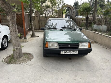 LADA (VAZ) 21099 2001