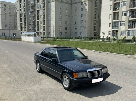 Mercedes 190 1990